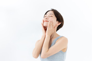 女性　スキンケア