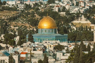 Dome of the Rock in Jerusalem cityscape.