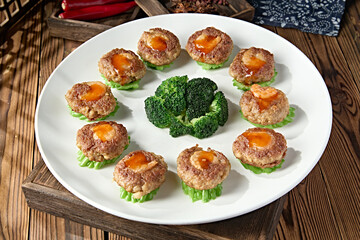 Delicious deep-fried shrimp cakes with minced meat and water chestnuts