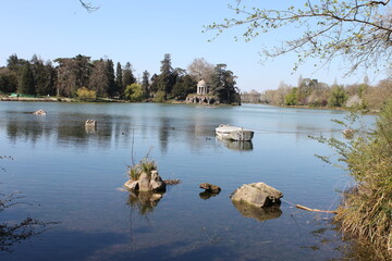 Promenade autour du lac Daumesnil à Vincennes