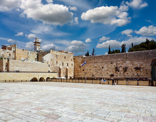 The wailing western wall in Jerusalem