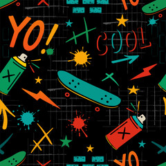 Naklejka premium Seamless streetwear pattern with skateboards, spray paint, splashes and graffiti words on black background. Perfect for kids fashion, streetwear and activewear.