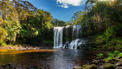 Obraz premium beautiful horseshoe falls in tasmania