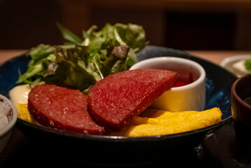 沖縄料理　ポーク玉子