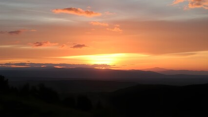 Obraz premium Hermoso paisaje del atardecer al anochecer (Beautiful scenery of sunset at dusk)