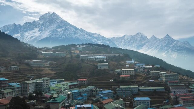 Timelapse - Namche Bazar Everest 1