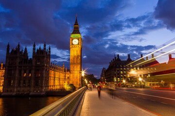 Fototapeta premium The Big Ben, the Parliament the Westminster bridge at night, London, England