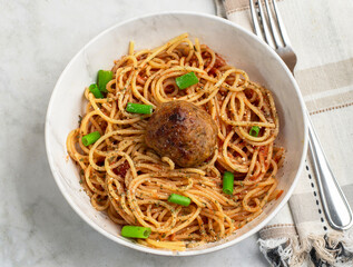 spaghetti with scallions and meat ball