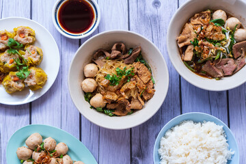 spicy thai pork noodle, boat Noodle, 
