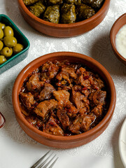 Qovurma - roasted meat in vceramic pot