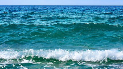 Fototapeta premium Ocean Waves Crashing On Shore