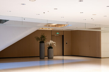 Elegant Modern Lobby with Subtle Lighting and Contemporary D?cor