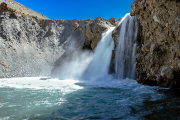 El Yeso Waterfall is a cascade located in Cajon del Maipo, Chile. This area is known for its stunning natural landscape and is a popular destination for those who enjoy hiking and nature.