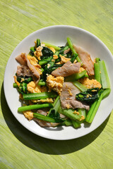 豚肉と小松菜の中華風卵炒め