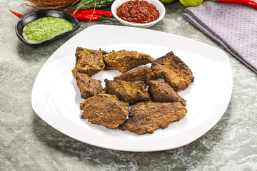 Grilled beef barbecue with spises