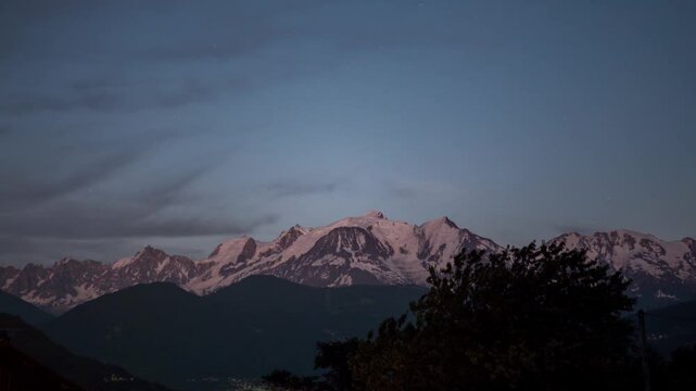 Timelapse vall&eacute;e du Mont Blanc 3