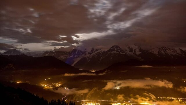 Timelapse vall&eacute;e du Mont Blanc 1