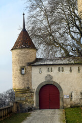 Das Schloss Oron im Bezirk Lavaux-Oron des Kantons Waadt (Schweiz)