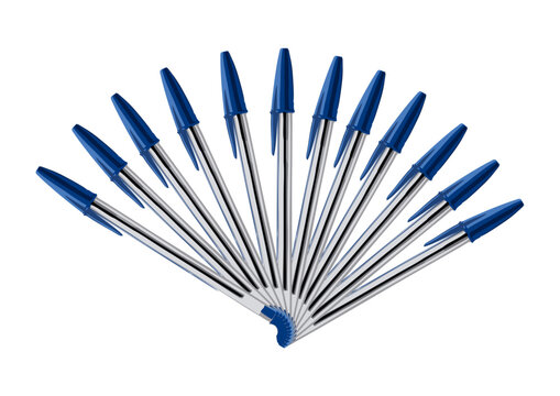 Caneta esferogr&aacute;fica com tampa azul e corpo transparente