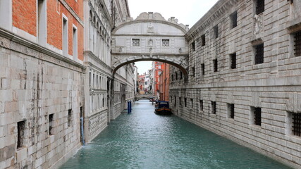 Obraz premium Famous Bridge of Sighs in Venice Italy