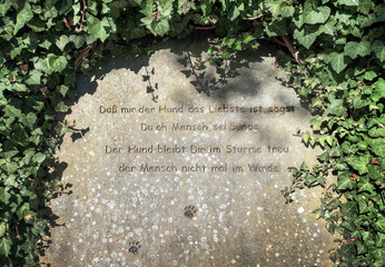 dog cemetery, pet cemetery