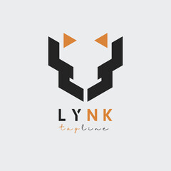 lynx logo vector illustration design © pramzstadobe