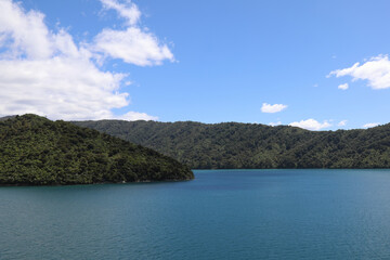 Cookstra&szlig;e und Marlborough Sounds / Cook strait and Marlborough Sounds /