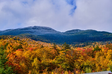 Obraz premium autumn landscape in the mountains
