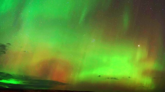 Northern Lights in Nome Alaska, timelapse 8 seconds