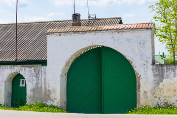 Old gates in Glubokoe town, Belarus © Aliaksandr