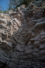 차곡차곡 쌓인 암반층