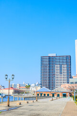 Obraz premium 春の神戸港 神戸煉瓦倉庫 兵庫県神戸市 Spring in Kobe Port.Kobe Brick Warehouse. Hyogo Pref, Kobe City.