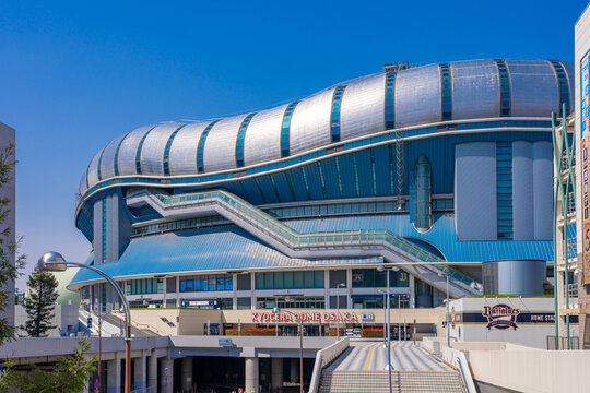 大阪ドーム」の写真素材 | 259件の無料イラスト画像 | Adobe Stock