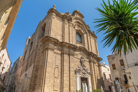 Chiesa del Santissimo Nome di Ges&ugrave;, &agrave; Bari, dans les Pouilles, Italie