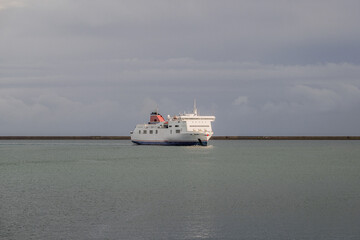 Obraz premium Passenger and cargo roro ferry Horizon arrival into port of Le Havre, France from Newcastle, England