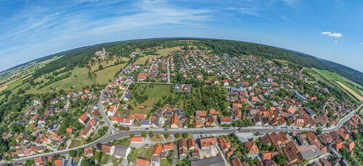 Sommer in Mittelfranken rund um die Marktgemeinde Colmberg im Naturpark Frankenhöhe