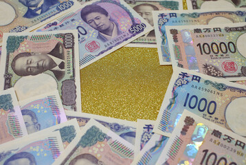 一万円札　千円札　五千円札