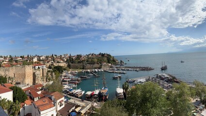 Obraz premium Antique Harbor and Ottoman-Era Streets in Kaleici, Antalya