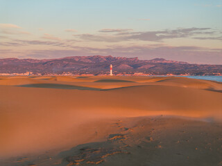 Faro de la Punta del Fangar en Deltrebre, en Tarragona, Cataluña