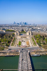 Naklejka premium Vue depuis le 2ème étage de La Tour Eiffel à Paris en France