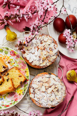 Traditional Easter italian pannetone and painted eggs.