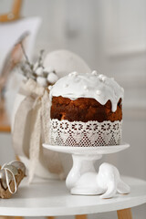Easter decorations with Easter cake