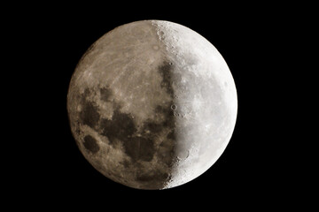 The Full Moon is when the Sun and the Moon are aligned on opposite sides of Earth and approximately 100% of the Moon's face is illuminated by the Sun