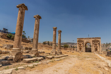 Colonnaded street to the North Gate in the ancient city Jerash, Jordan