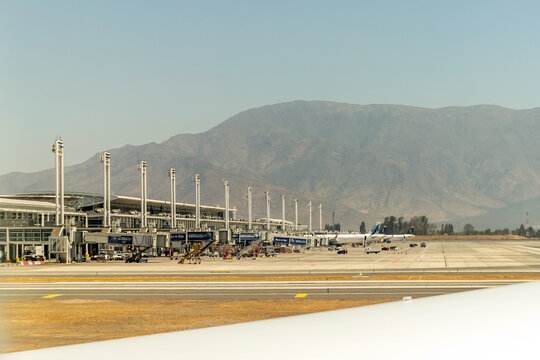 A view of Arturo Merino Ben&iacute;tez International Airport in Santiago, Chile