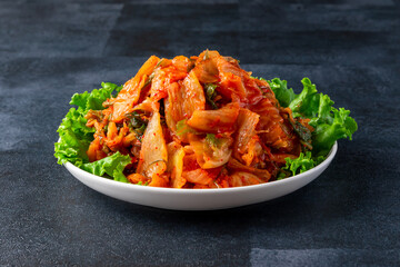 白菜キムチ　皿盛り　Chinese cabbage kimchi on a plate