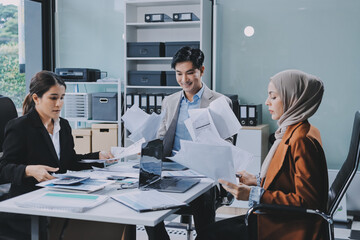 business meeting businesswoman woman office entrepreneur presentation success applause applauding...