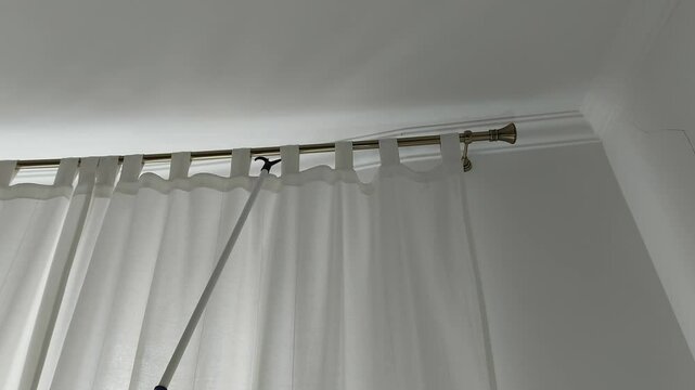 Effortless Curtain Styling on Cornices