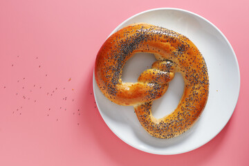 Pretzel with poppy seeds
