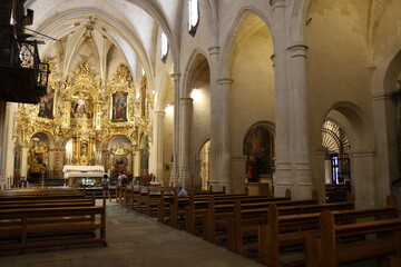 Obraz premium La basilique Sainte-Marie, de style gothique valencien, ville de Alicante, province d'Alicante, région de la communauté valencienne, Espagne
